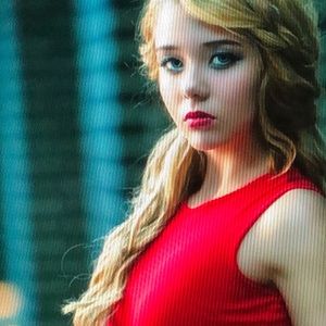 Meet your Posher, Lena